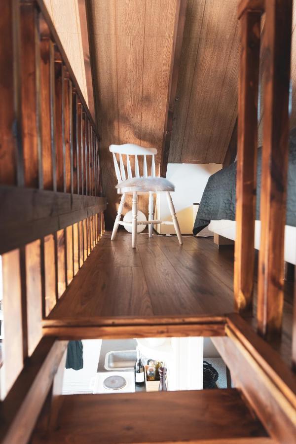 Bjoerk - A Cozy Hilltop Cottage - Great Location! Blaskogabyggd Екстер'єр фото